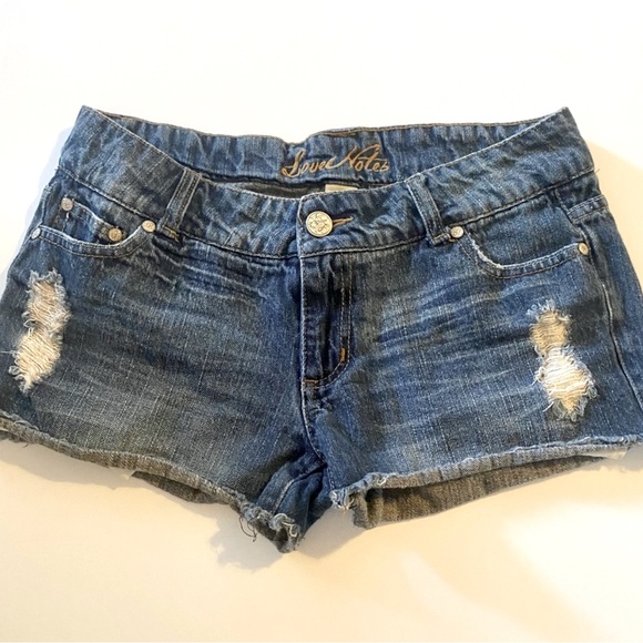Love Notes Super Cute Distressed Jean Shorts Sz 7 - Picture 2 of 4